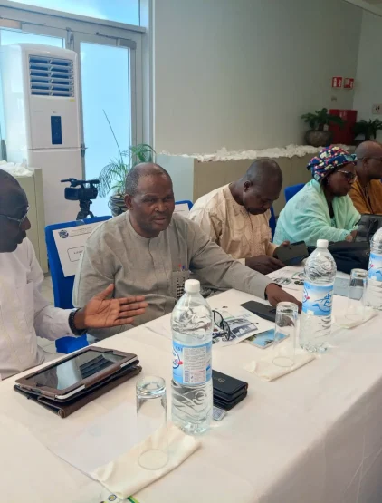 AnyConv.com__transport urbain de Garoua par bus électriques 05