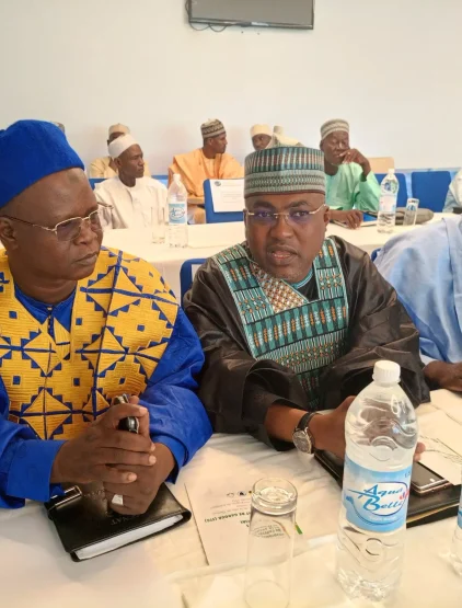 AnyConv.com__transport urbain de Garoua par bus électriques 06