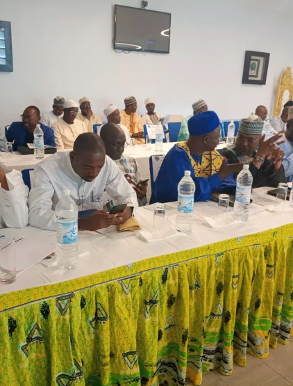 AnyConv.com__transport urbain de Garoua par bus électriques 07